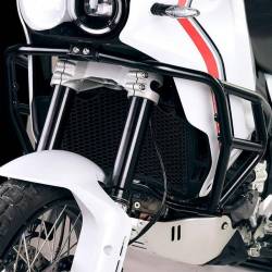 Defensas superiores UN1T Ducati Desert X negro detalle4