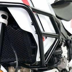 Defensas superiores UN1T Ducati Desert X negro detalle6