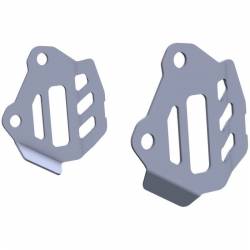 Protector pinza freno negro Crosspro Yamaha XT700Z Tenere detalle