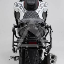 Vista trasera ubicación soportes maletas